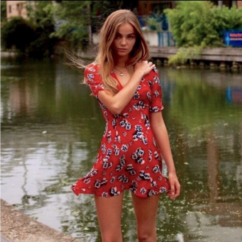 Realisation Par Red Floral Dress small